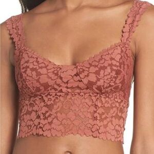 Lace Cropped Tank Top in Rust